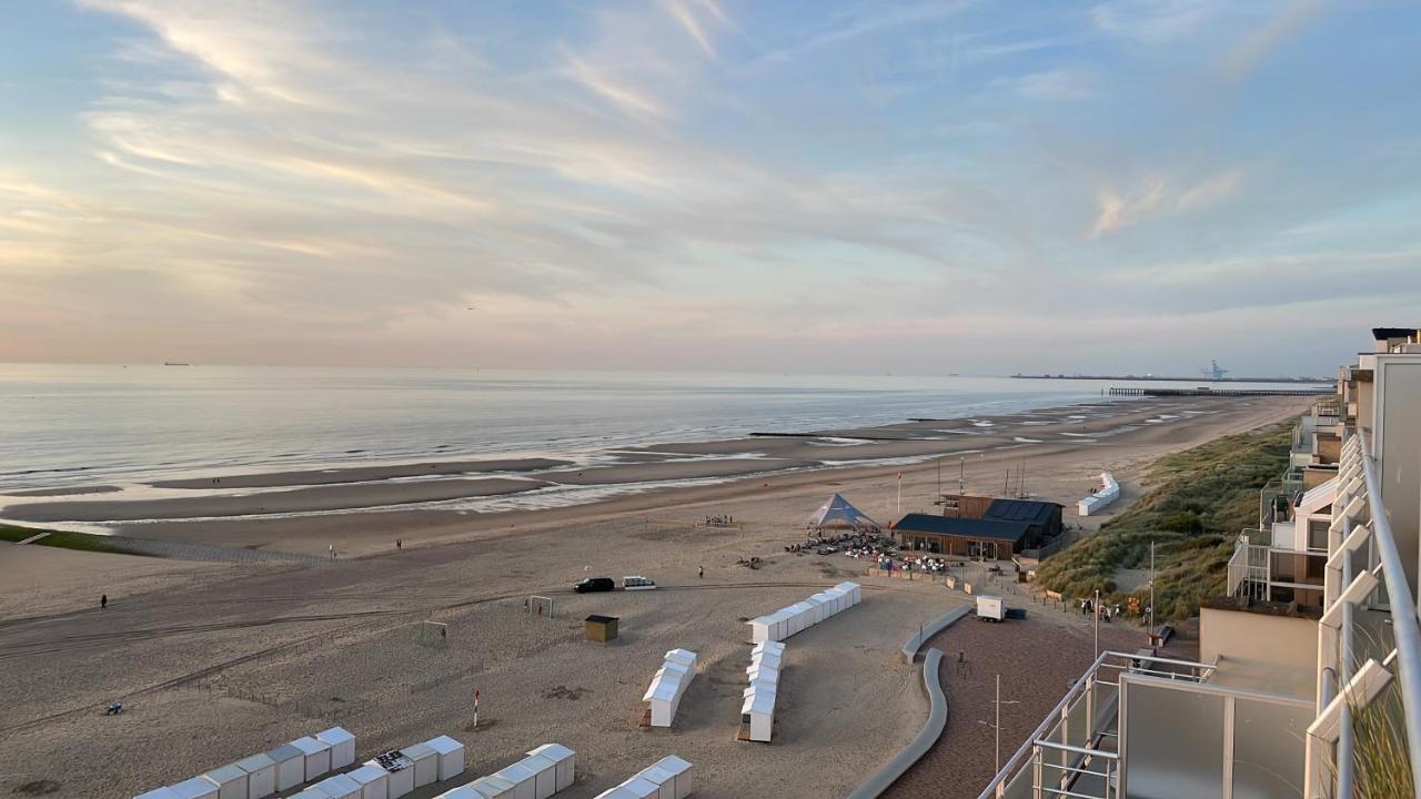 Апартаменты Penthouse On The Belgian Coast With Sea & Landscape Views Вендуйне Экстерьер фото